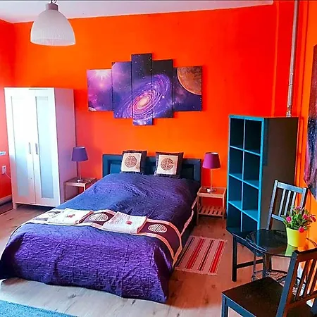 Stayincologne Hotel 2*